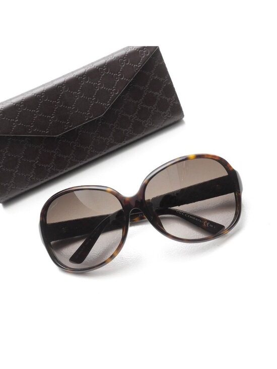 Gucci Sunglasses Gradient Lens Butterfly Frame Eyewear main image 9